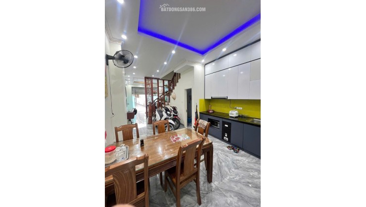 Bán nhà 4 tầng,48m2.Đức Thượng,Hoài Đức,đường ô tô tránh,kinh doanh sầm uất